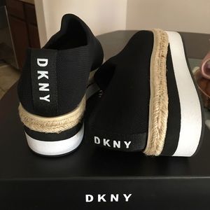 DKNY PLATFORM SHOES